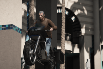 GTA Retro: Niko Bellic IN REAL LIFE! #SevenYearsOfGTAIV 