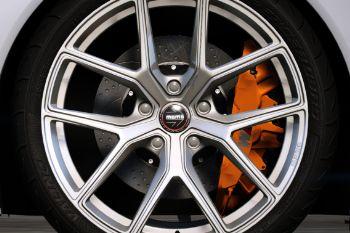 888e15 wheel momo rf 01 v2