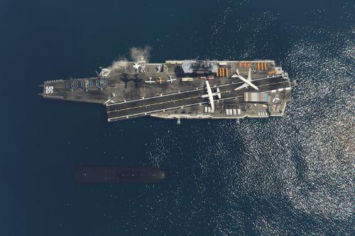 Aircraft carrier Anti-zombie (MENYOO)