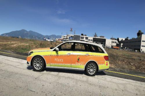 Berner Oberland Polizei Skin für Mercedes-Benz-E-Klasse  