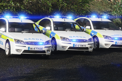 Ford Mondeo Irish Garda (Police) 2006-2007 (3 PACK)
