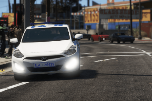 Hyundai i30 | Greek Police Paintjob 
