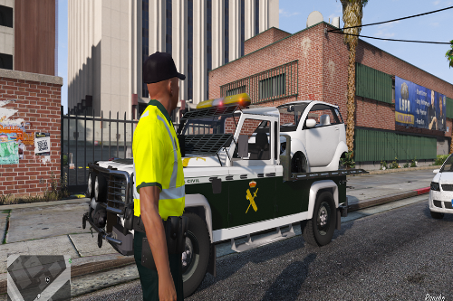 Land Rover Defender grúa  Guardia Civil España