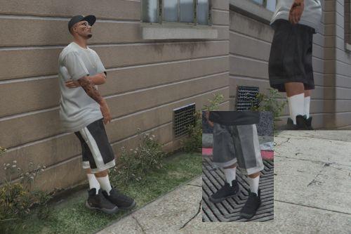 Lowrider2 shorts retexture for MP Male