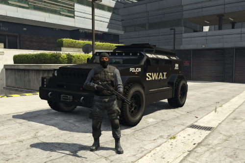 0   4,725  40  menacer swat lspd [add