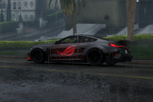 Paintjob for  BMW M8 Competition MANSAUG