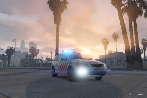 Skoda Octavia | Dutch Police Paintjob D711fa 20181007121248 2