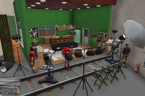 Studio 1 [YMAP][Addon]