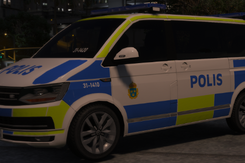 [UPDATE, 4K] Swedish volkswagen T6 Police.