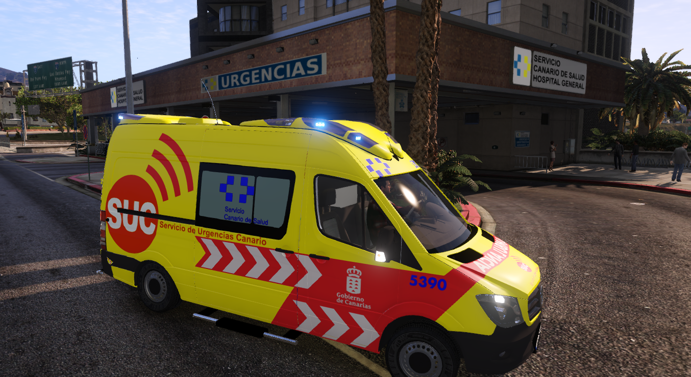 Скорая 5. Ambulance car GTA 5. Ems ГТА 5. GTA Ukraine Ambulance. Ambulance uniform GTA 5.