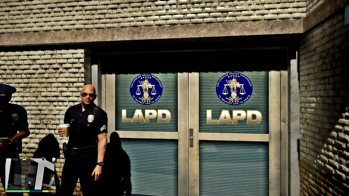 Davis Police Station to Los Angeles (Compton) Police Station - LAPD - GTA5 -Mods.com