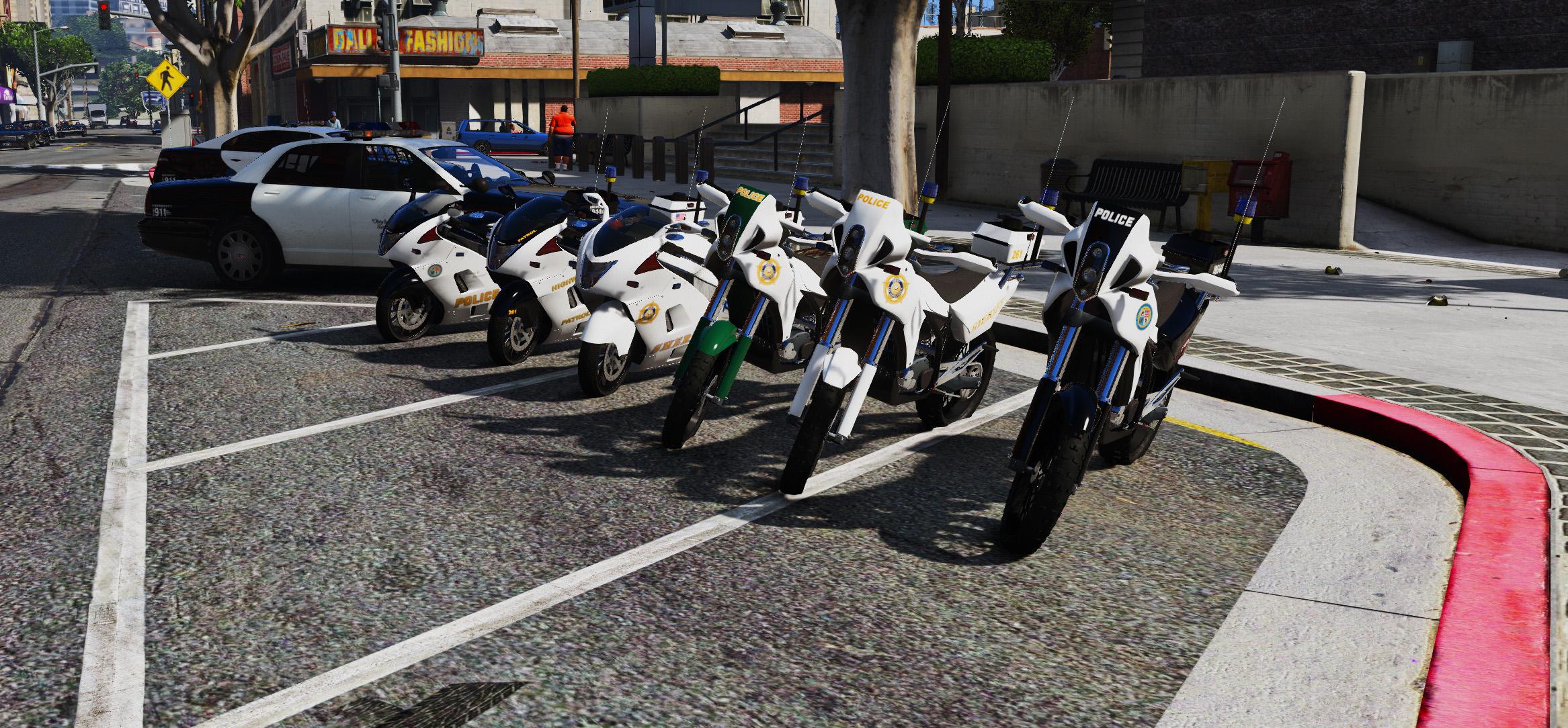 GTA 5 Online - New NAGASAKI BF400 Motorbike Showcase! - CUNNING STUNTS  DLC 