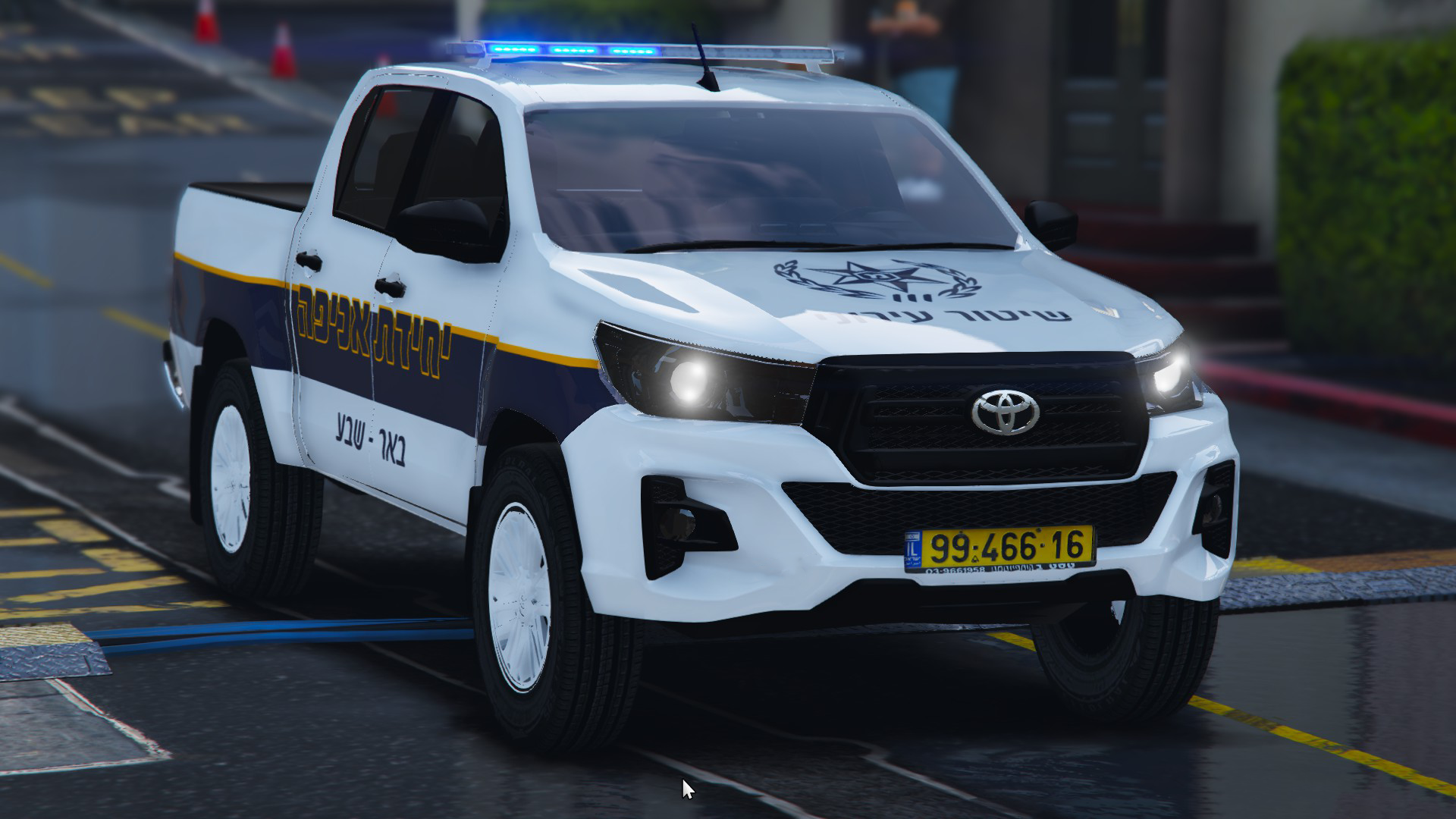 Toyota Tundra Police