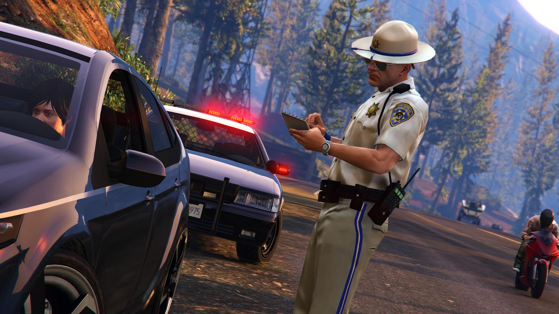 This is a mod that will add the right patches to the SAHP officers and also...