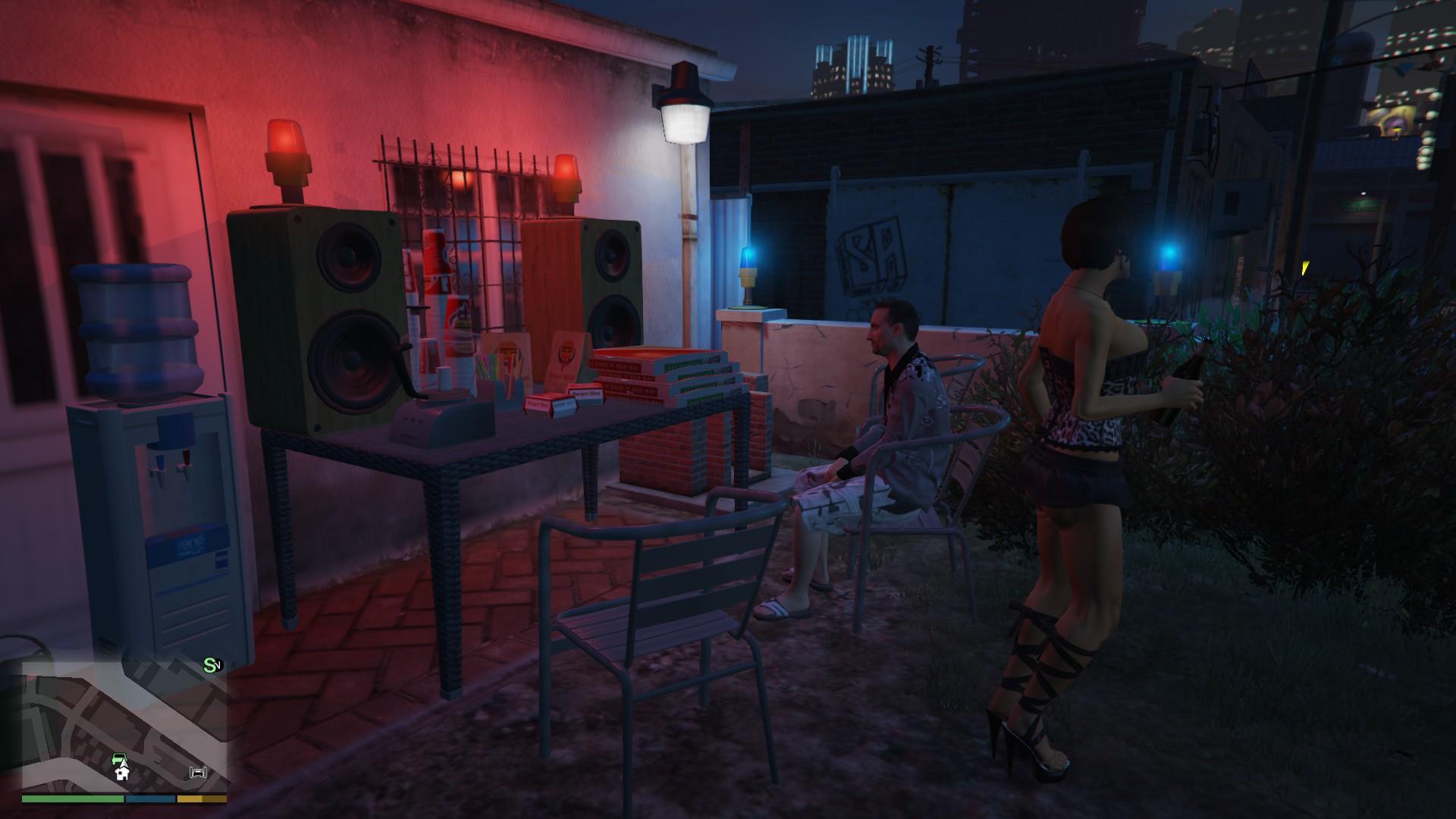 house party .13.0 mods