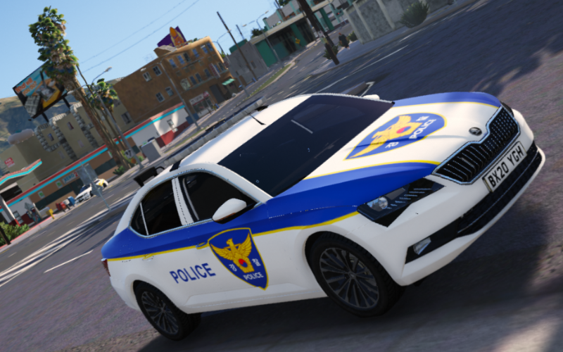 E7f2f8 police4