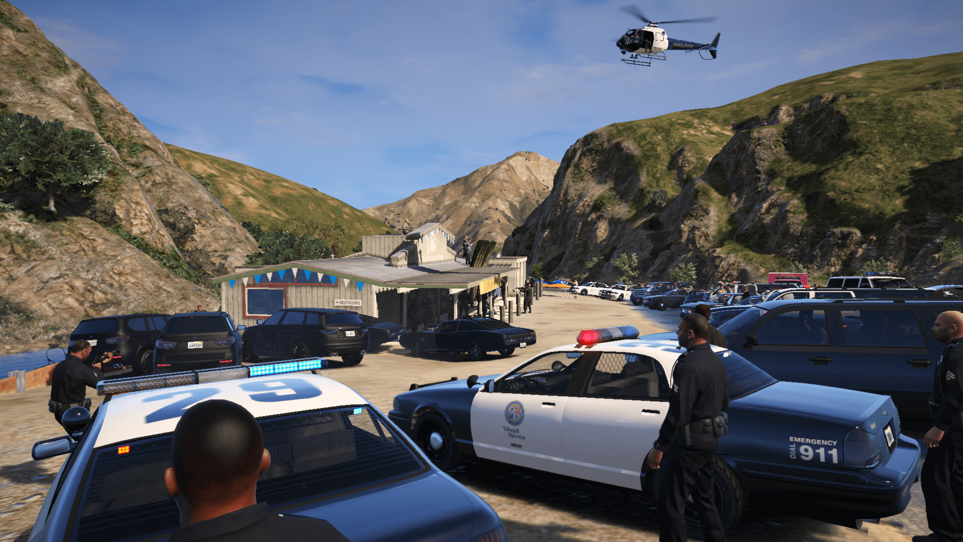 BAEP vs. Criminals in Favela! Insane GTA 5 Police Mod — Eightify