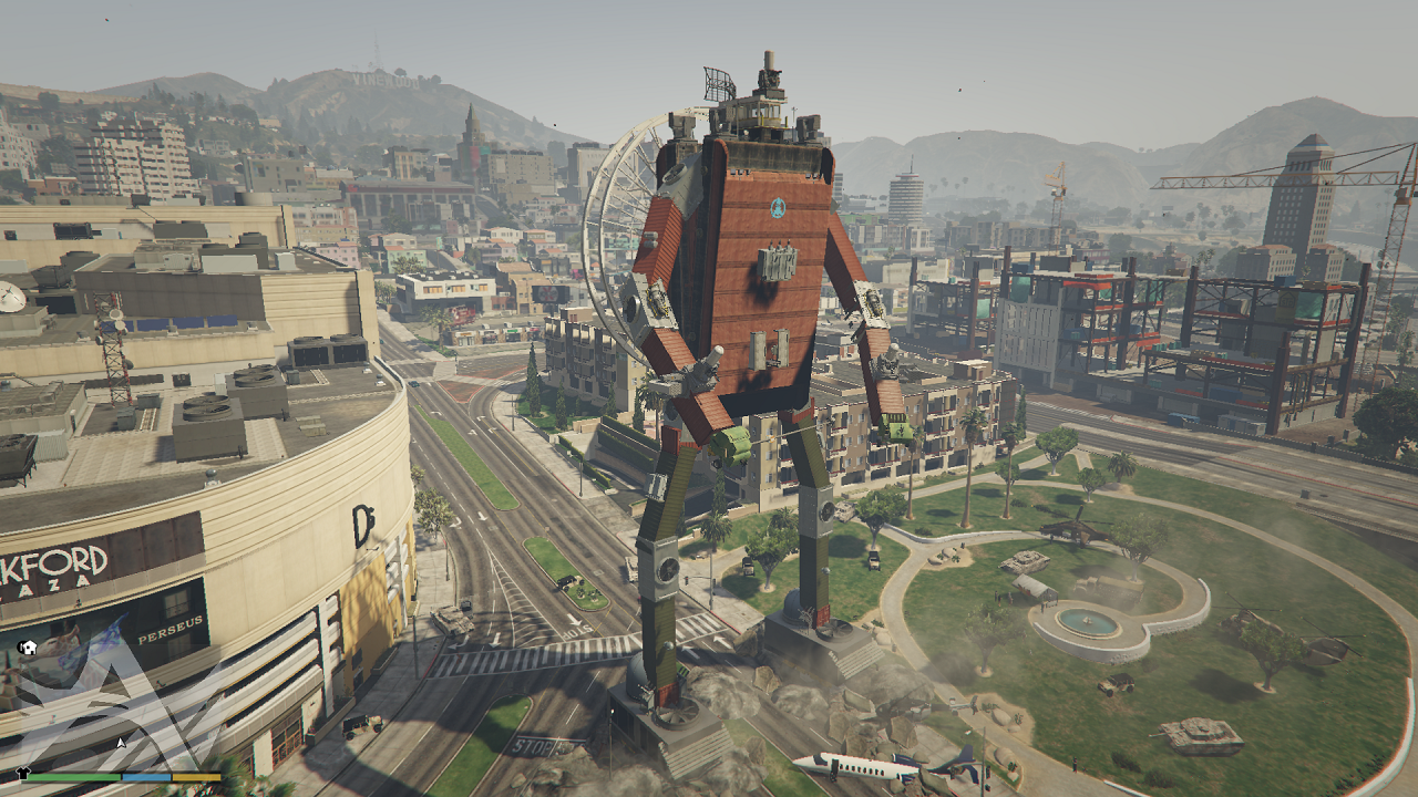 Attack of the Huge Robot in Los Santos - GTA5-Mods.com