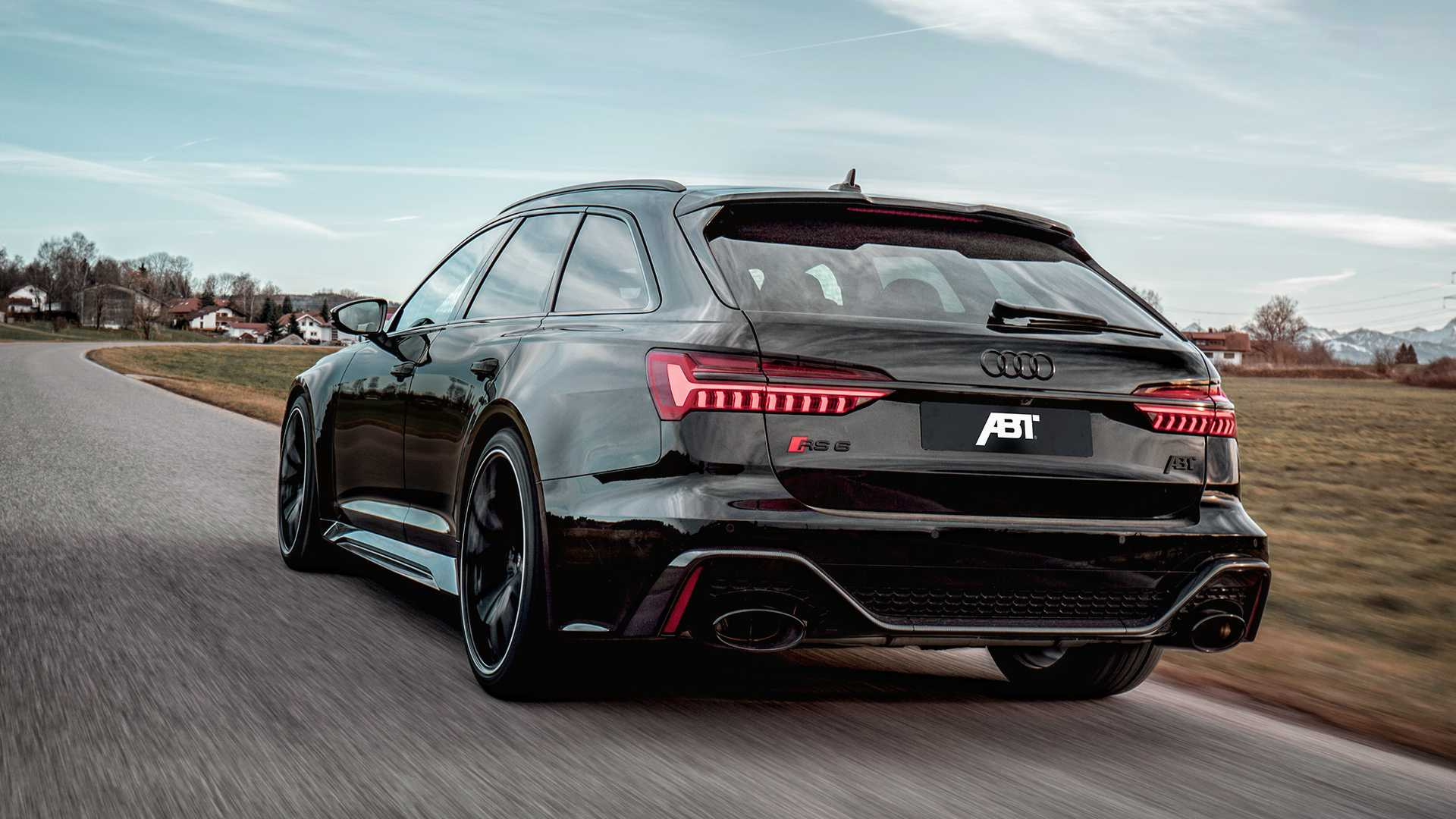 Audi RS6 Avant C8 Akrapovic [Sound] 