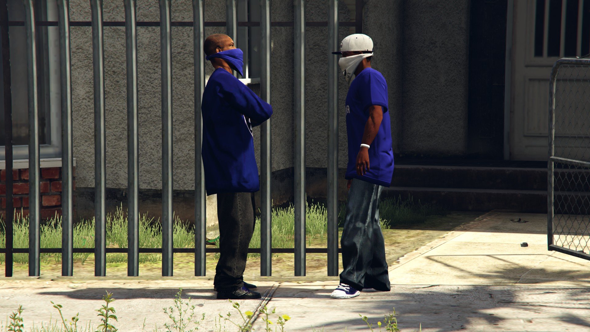 Bloods and crips in gta 5 фото 35