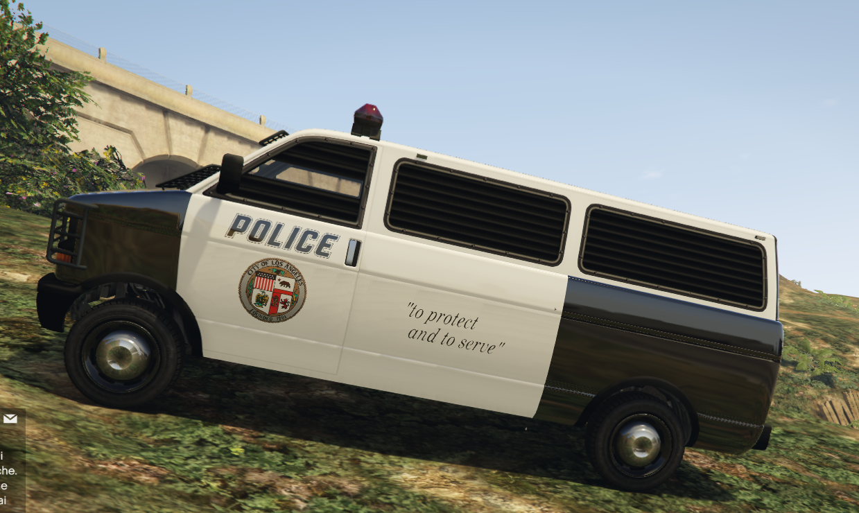 Личный транспорт гта. Police Transporter GTA 5. GTA 5 LAPD Transporter. Транспорт ГТА 5 Оперативная группа. Рация в ГТА 5.