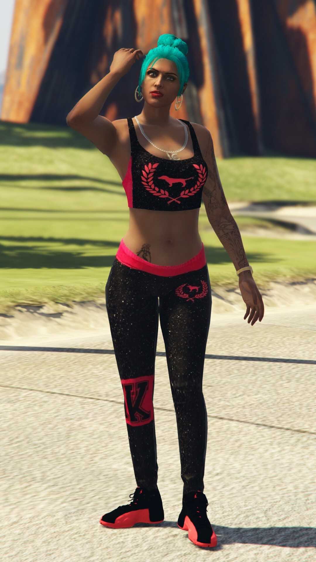 All outfits for gta 5 фото 83