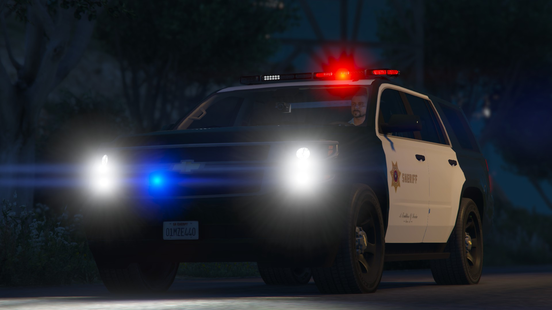 San Andreas Sheriff's Tahoe [Discontinued] - GTA5-Mods.com