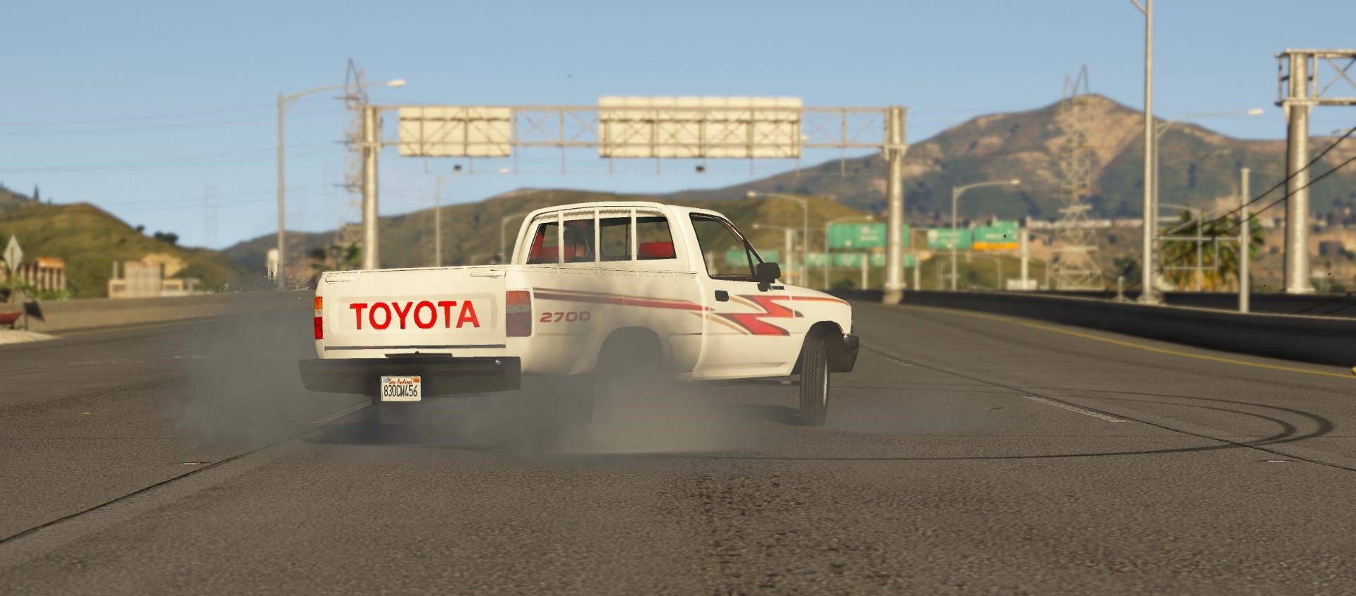 Toyota hilux gta 5 фото 57