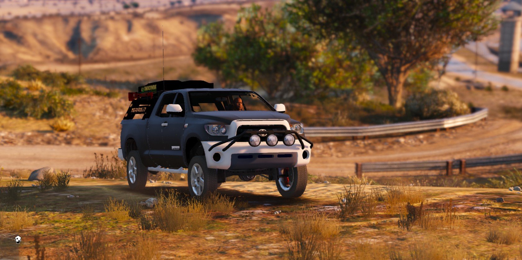 Toyota tundra gta 5 фото 10