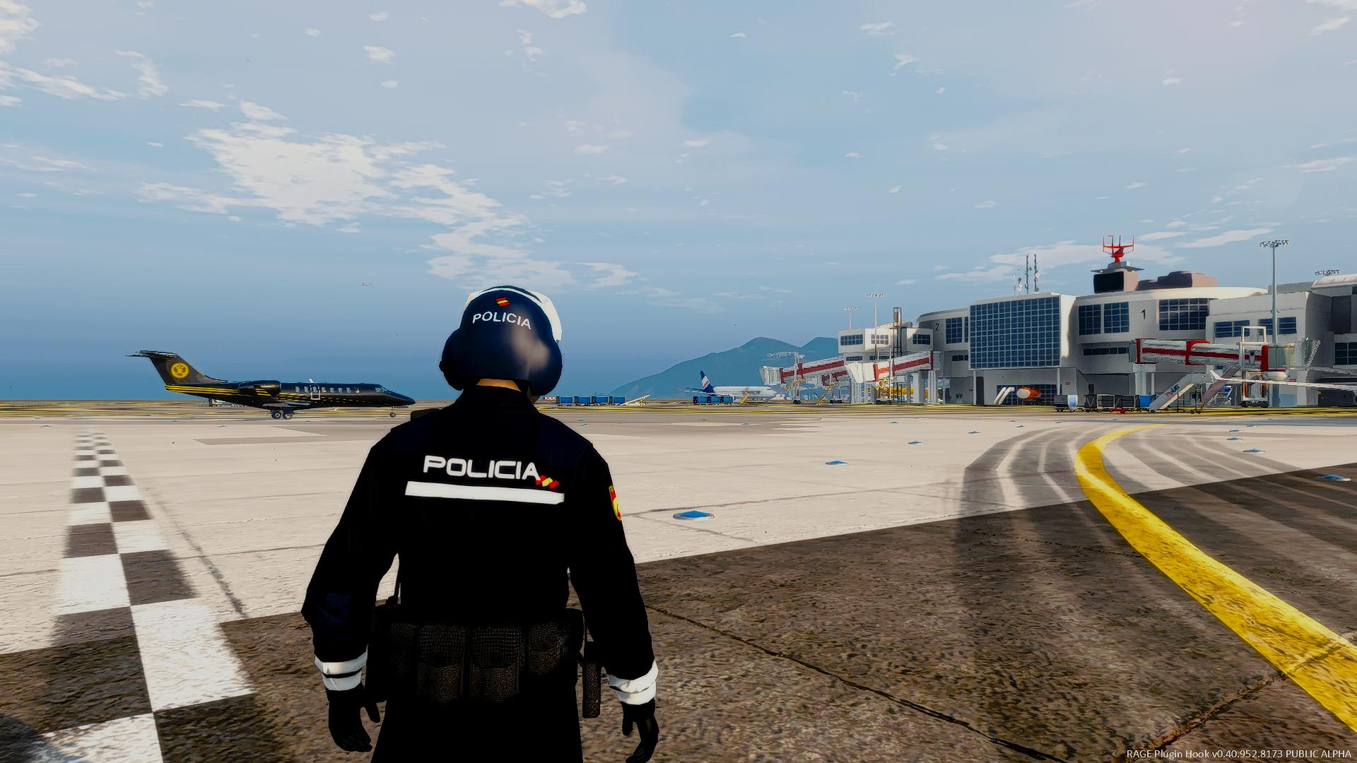 POLICÍA NACIONAL NUEVOS UNIFORMES - HOMBRE Y MUJER - GTA5-Mods.com