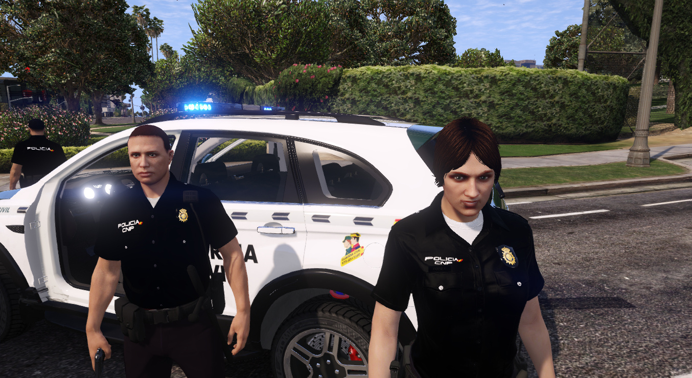 POLICÍA NACIONAL NUEVOS UNIFORMES - HOMBRE Y MUJER - GTA5-Mods.com